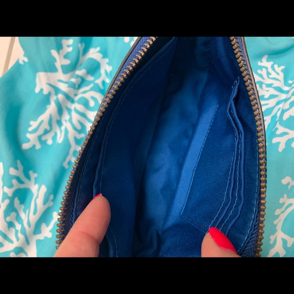 Royal blue Coach Clutch - Picture 3 of 6